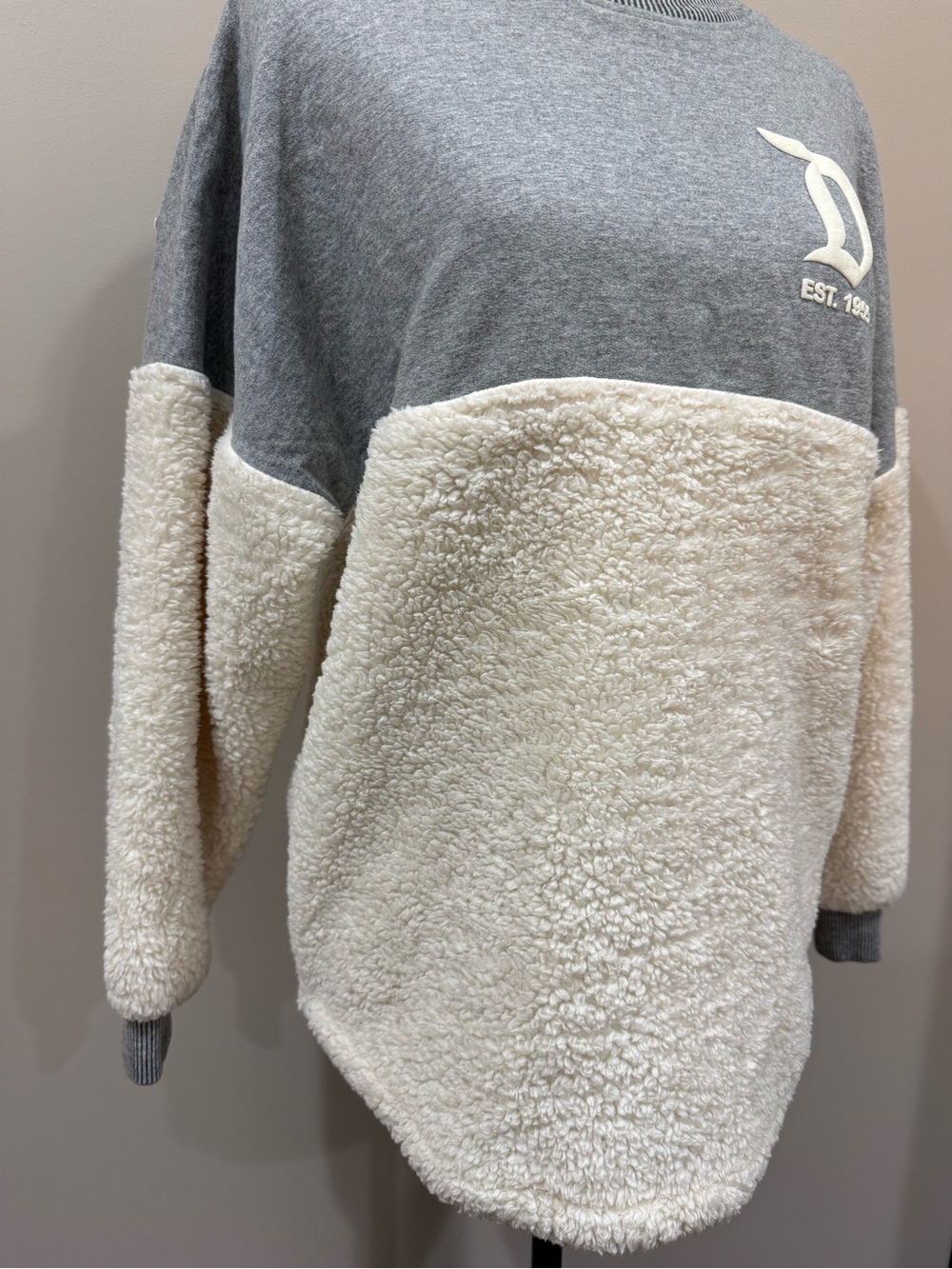 Disneyland Resort Gray & Cream Sherpa Fleece Spirit Jersey - Picture 4 of 9